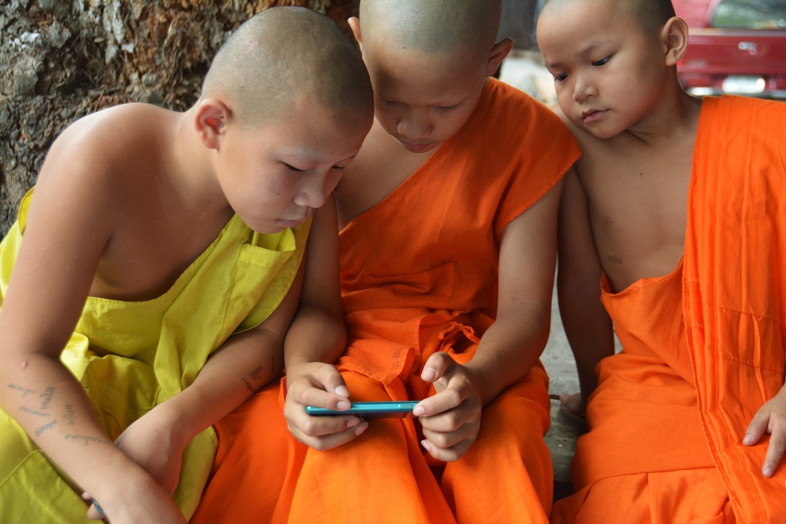 Children Monk with Phone Children Monk with Phone